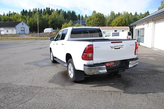 Toyota Hilux 2021 photo 4