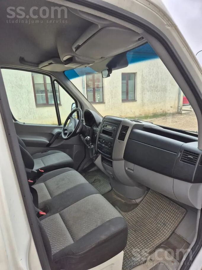 Volkswagen Crafter 2012 photo 4
