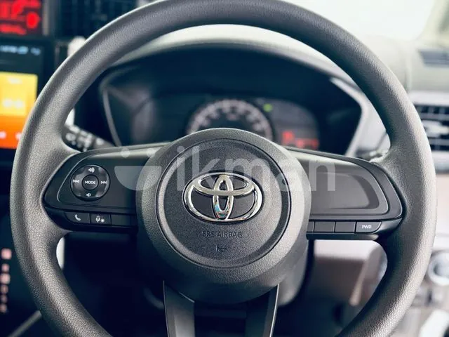 Toyota Roomy 2024 photo 5