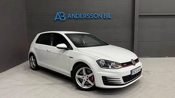 Volkswagen Golf I 2015 photo 2