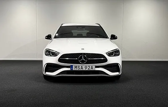 Mercedes-Benz C220 D 2025 photo 2