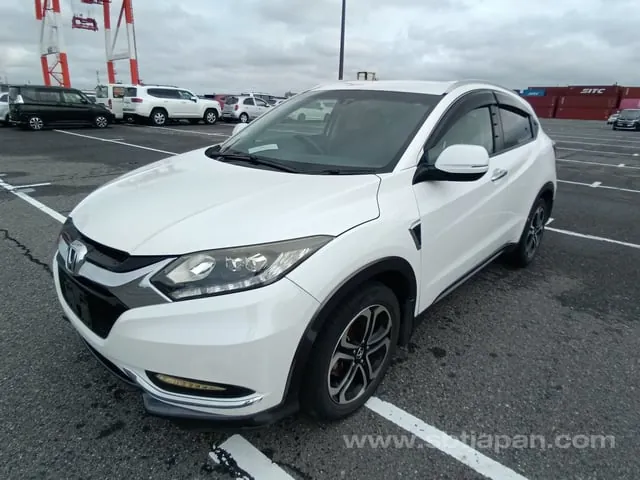 Honda Vezel 2014 photo 2