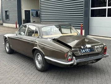 Jaguar Xj6 1973 photo 3