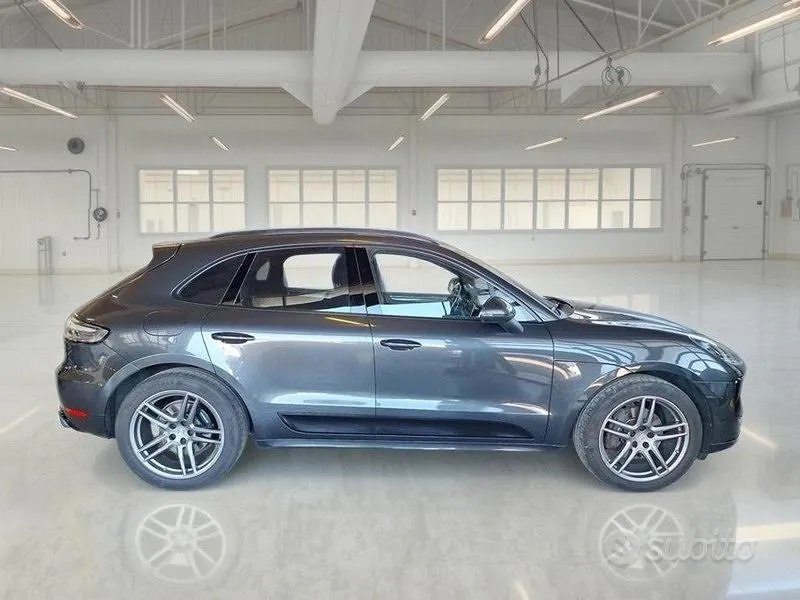 Porsche Macan 2021 photo 3