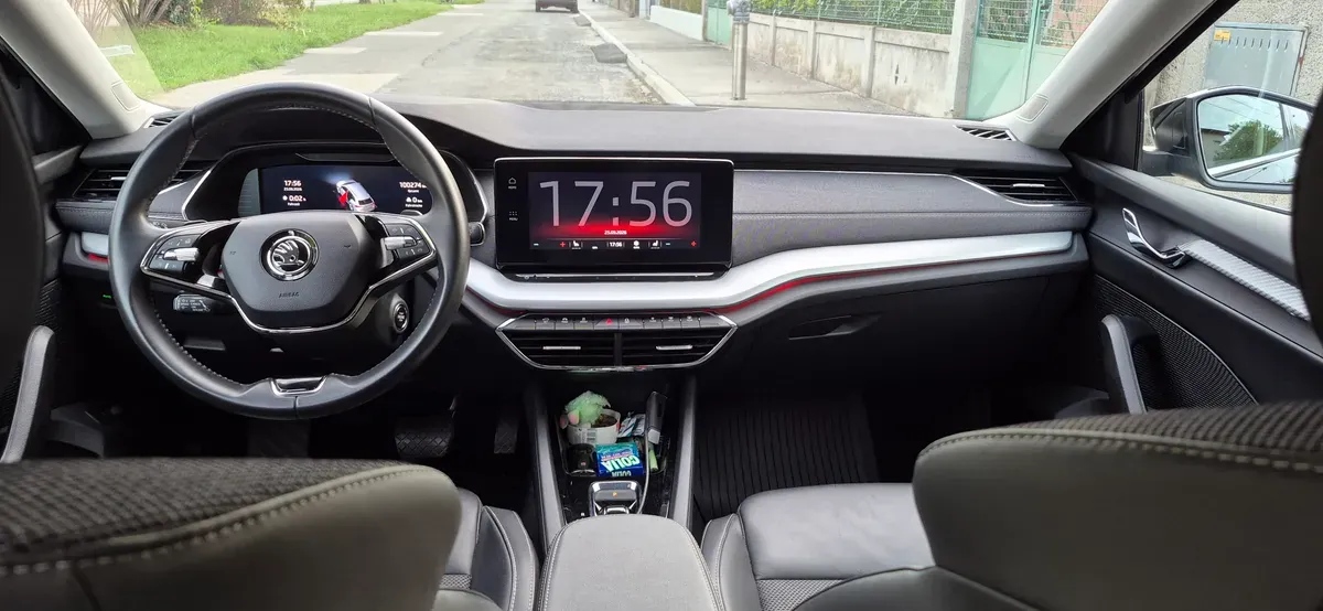 Skoda Octavia 2021 photo 3