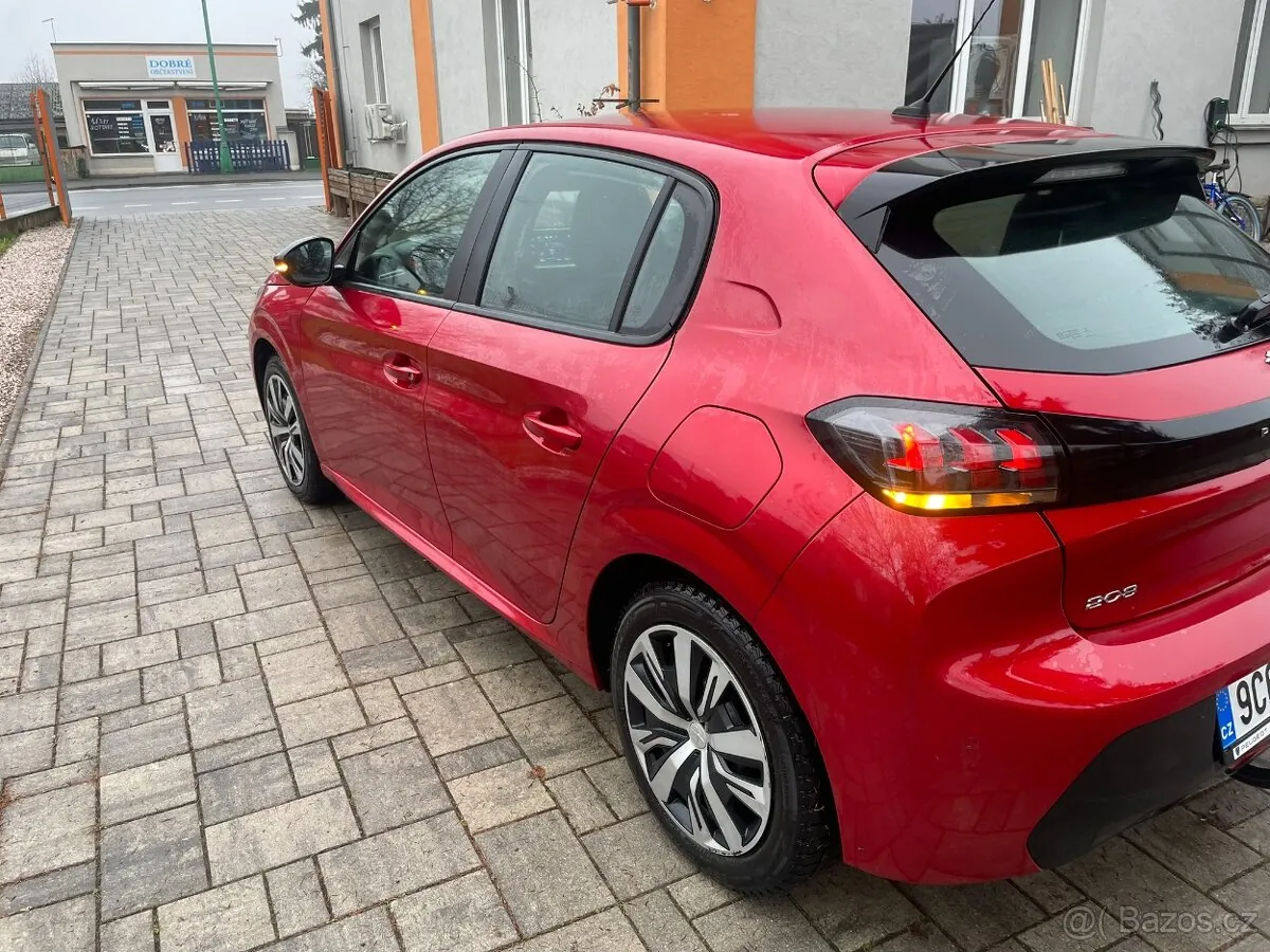 Peugeot 208 2023 photo 4