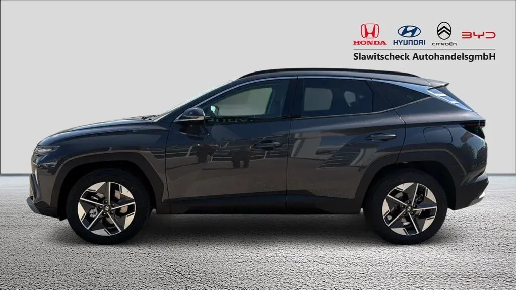 Hyundai Tucson photo 2