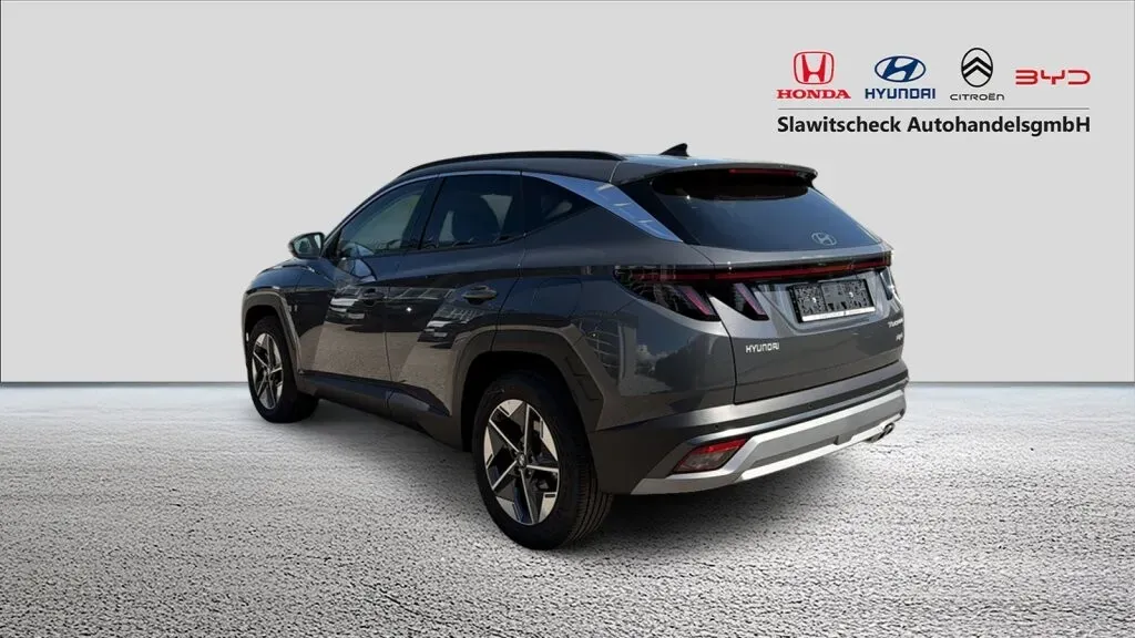 Hyundai Tucson photo 3