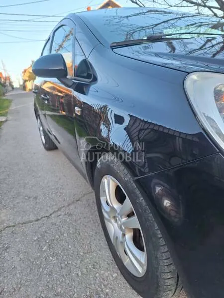 Opel Corsa D 2010 photo 4