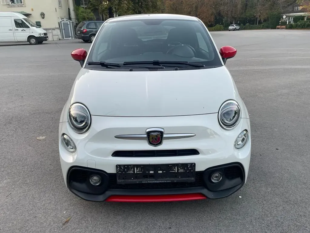 Fiat 500 2018 photo 2