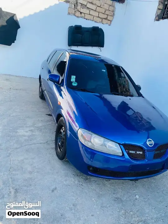 Nissan Almera