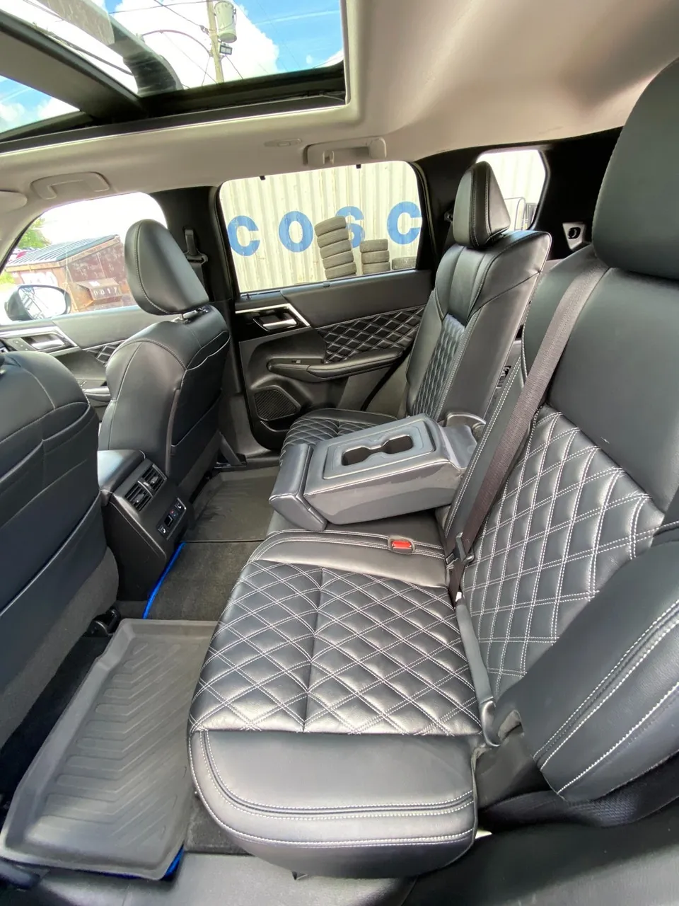 Mitsubishi Outlander 2024 photo 5