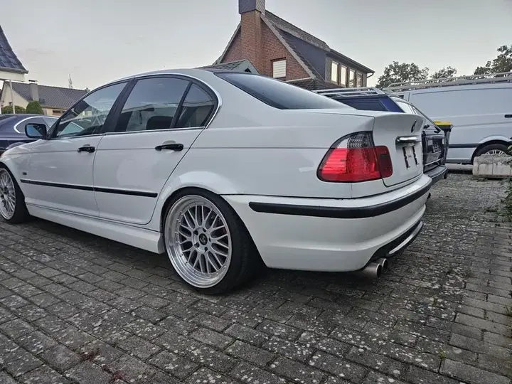 BMW E46