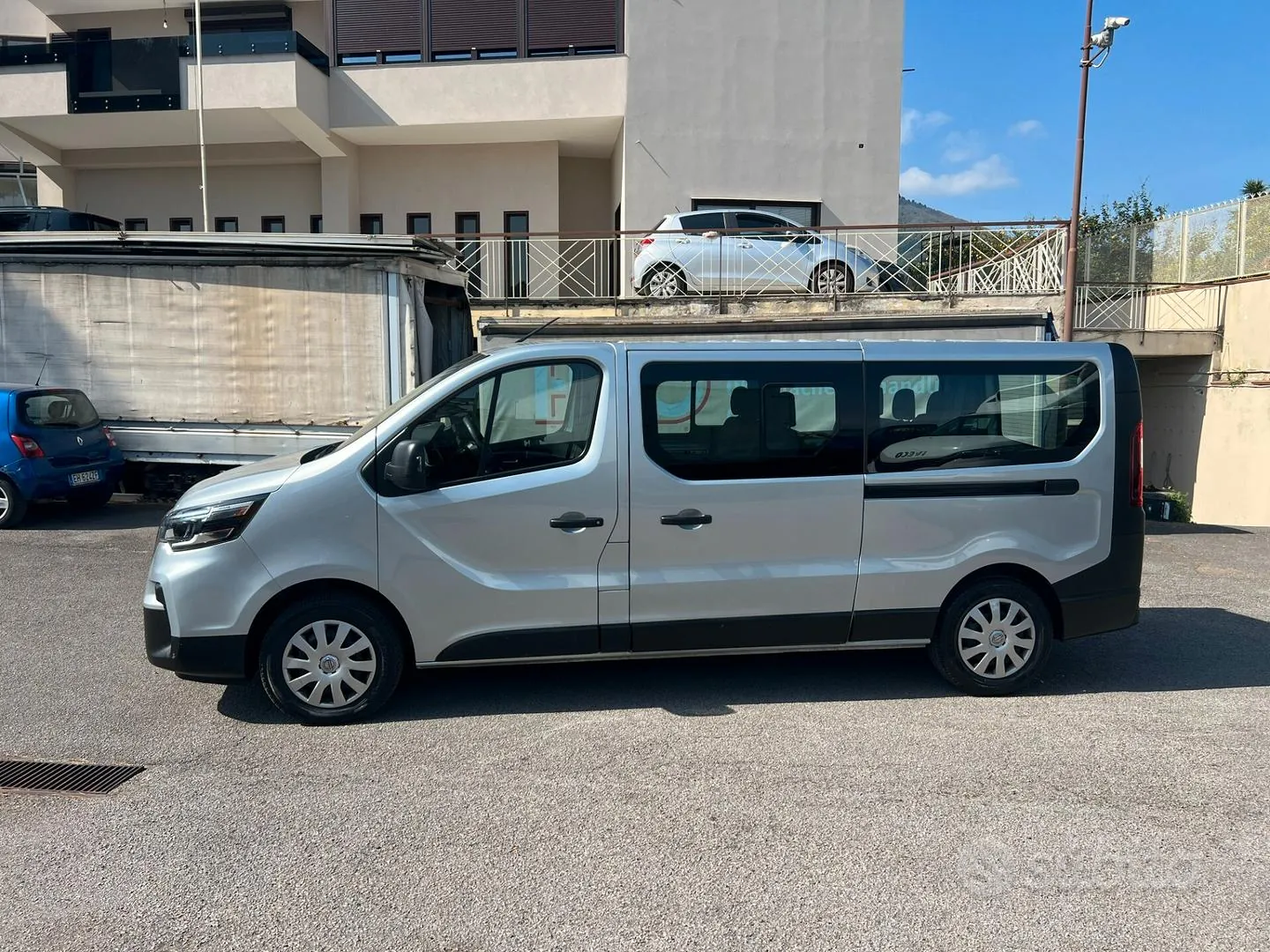 Nissan Nv300 2022 photo 3