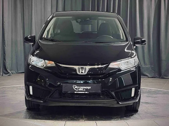 Honda Jazz 2016 photo 2