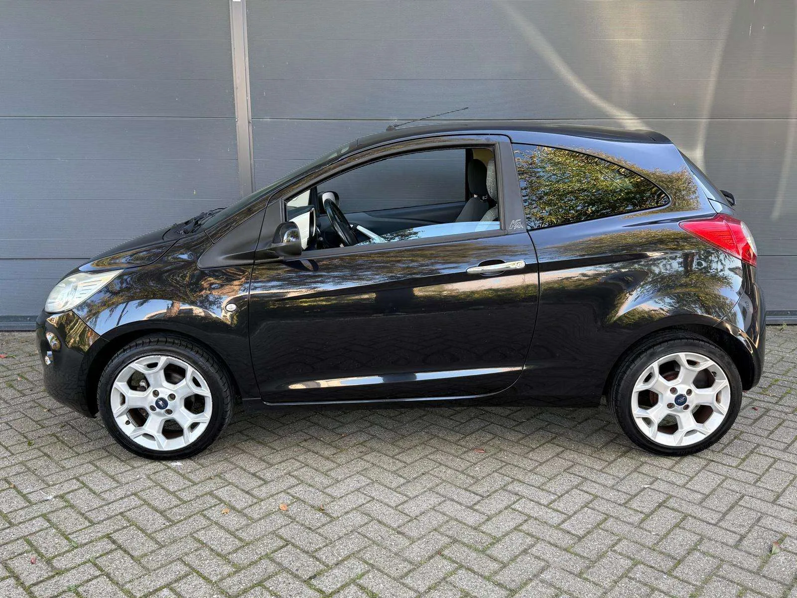 Ford Ka 2011 photo 3