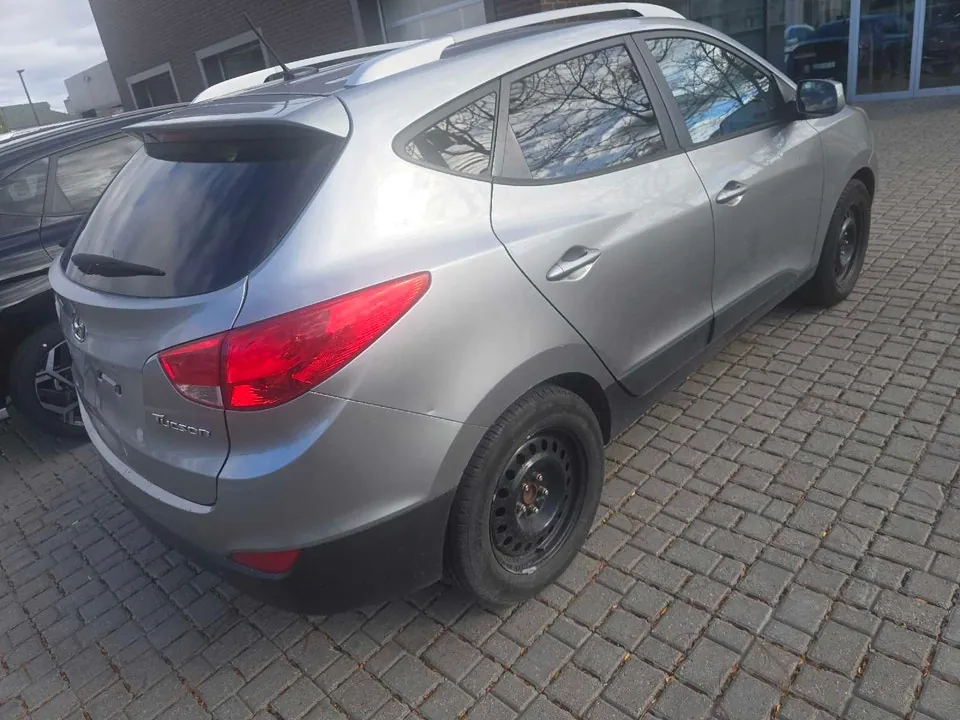 Hyundai Tucson 2012 photo 4