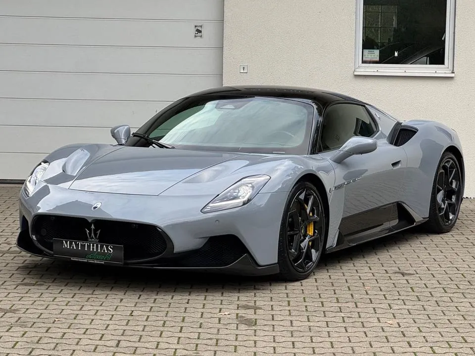 Maserati Mc20