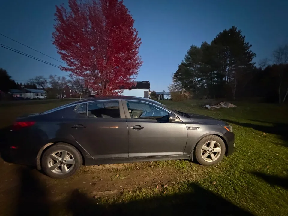 Kia Optima 2015 photo 2