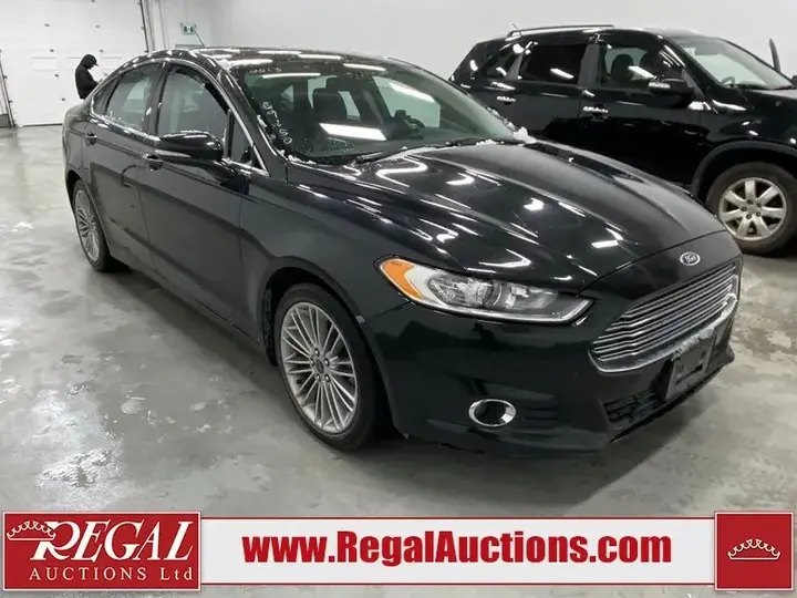 Ford Fusion 2013 photo 2