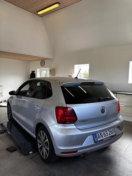 Volkswagen Polo 2015 photo 3