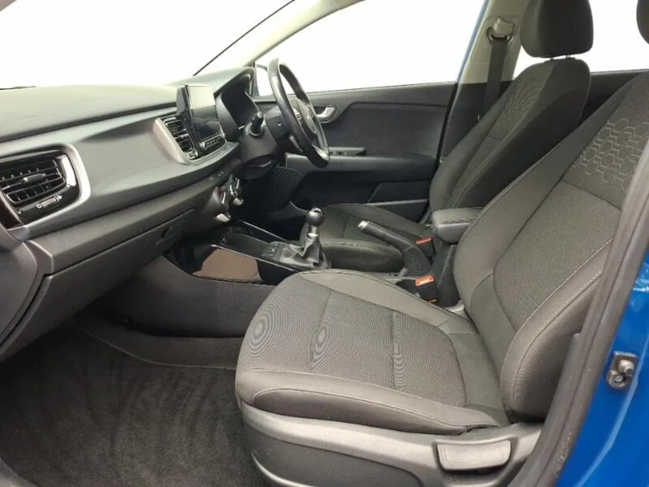 Kia Rio 2023 photo 5