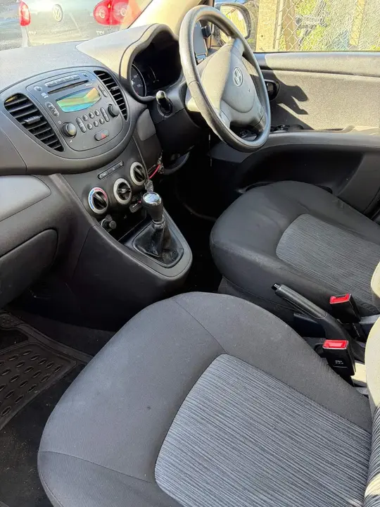 Hyundai I10 2013 photo 4