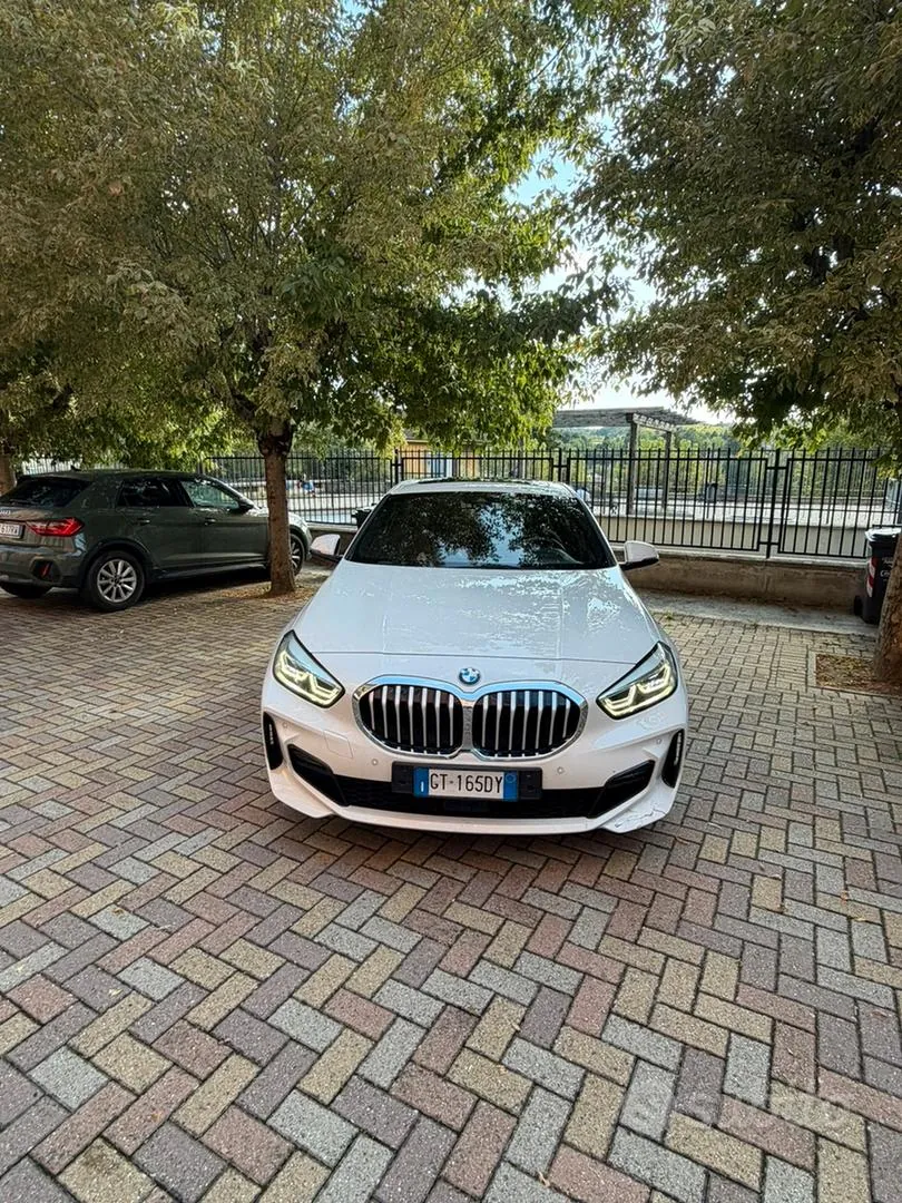 BMW 118I