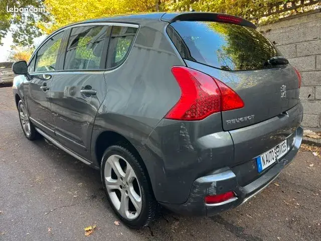 Peugeot 3008 2010 photo 3