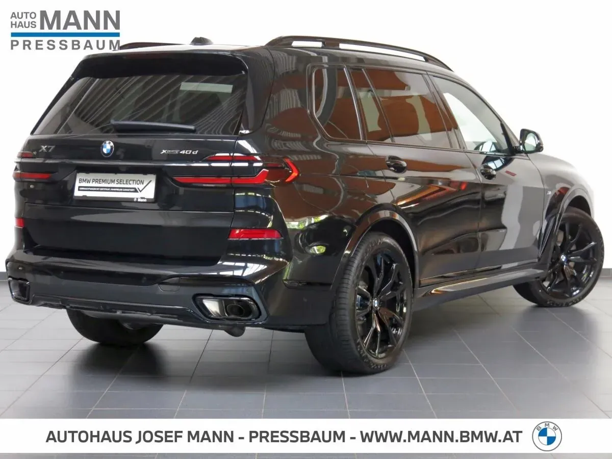BMW X7 2026 photo 2