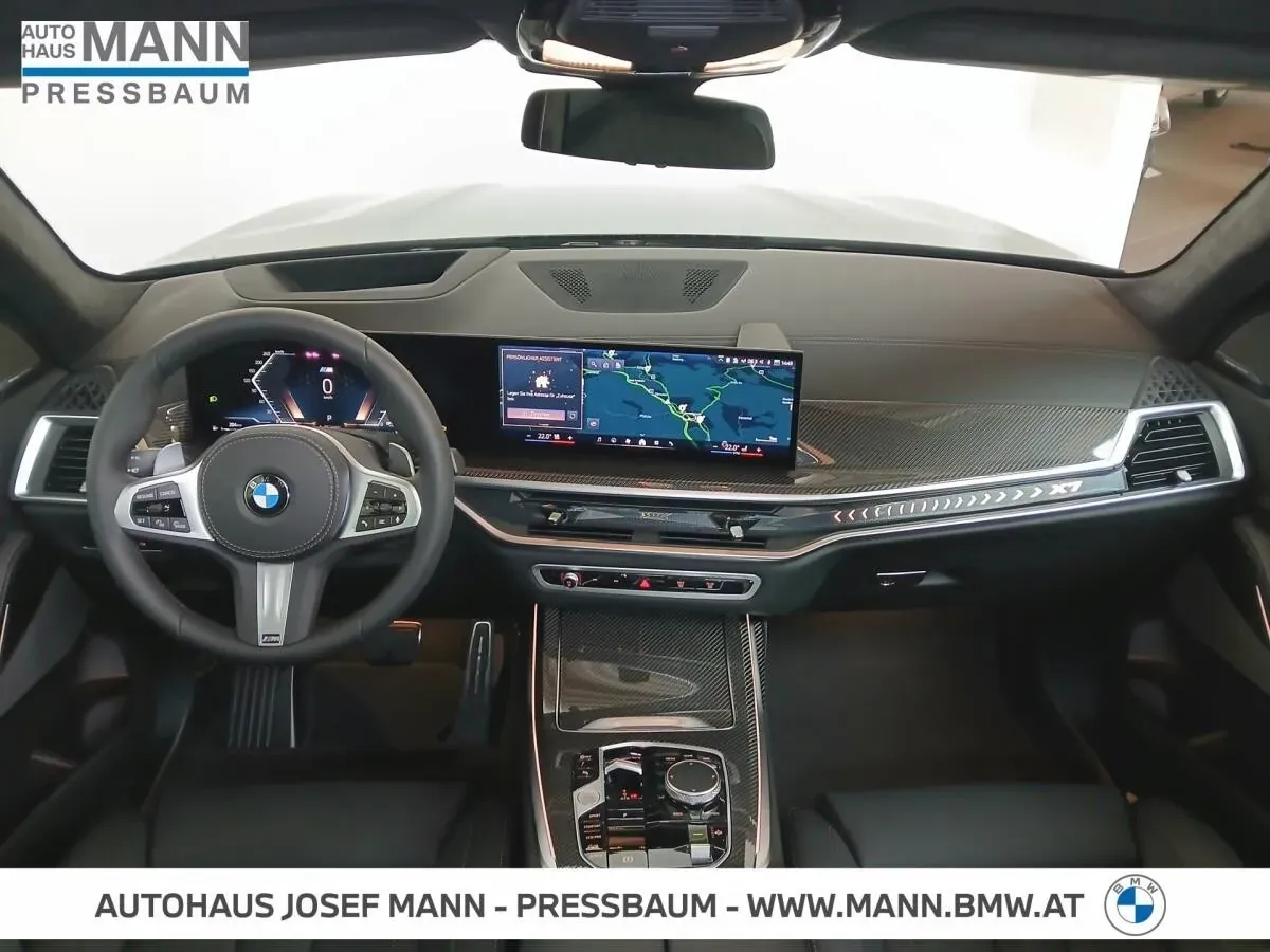 BMW X7 2026 photo 3