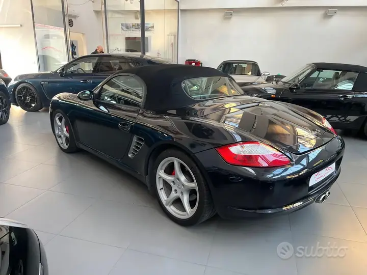 Porsche Boxster 2005 photo 2