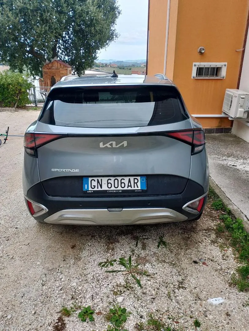 Kia Sportage 2023 photo 2