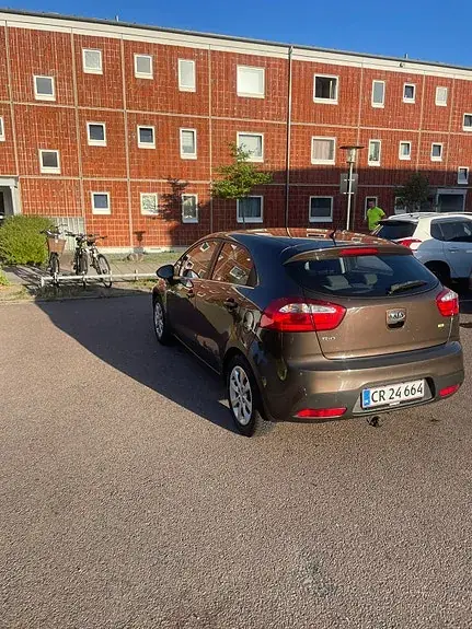 Kia Rio 2012 photo 4