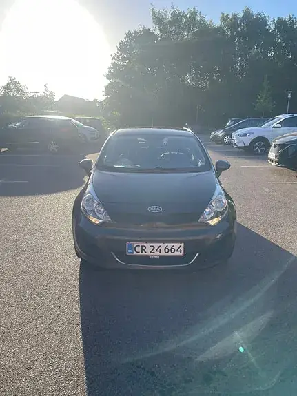 Kia Rio 2012 photo 2