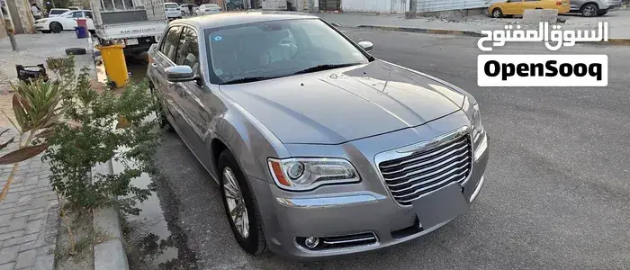 Chrysler 300 2012 photo 5