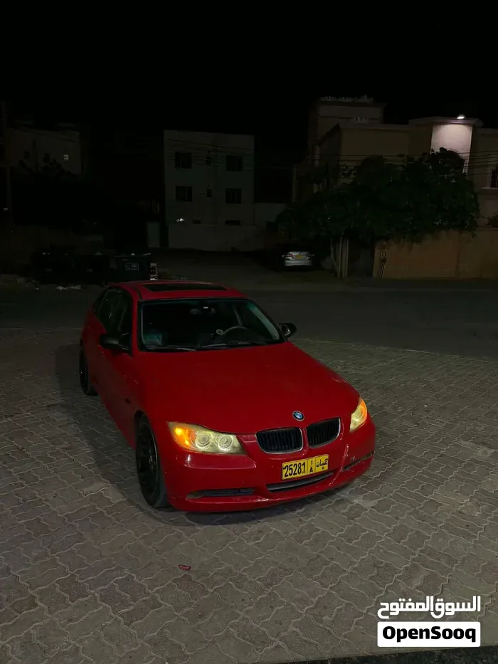BMW 3 Series 2011 photo 3