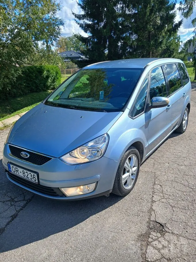 Ford Galaxy 2008 photo 2