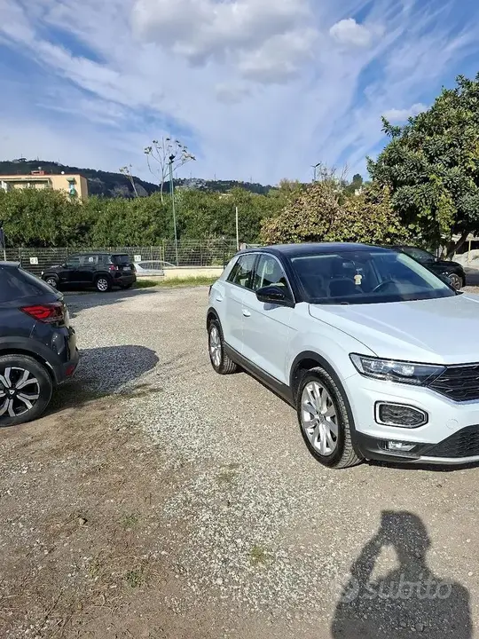 Volkswagen T-Roc 2019 photo 4