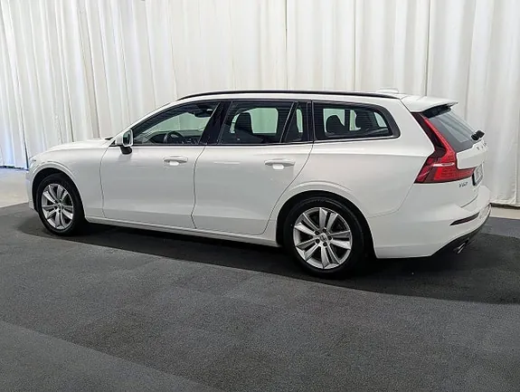 Volvo V60 2019 photo 3