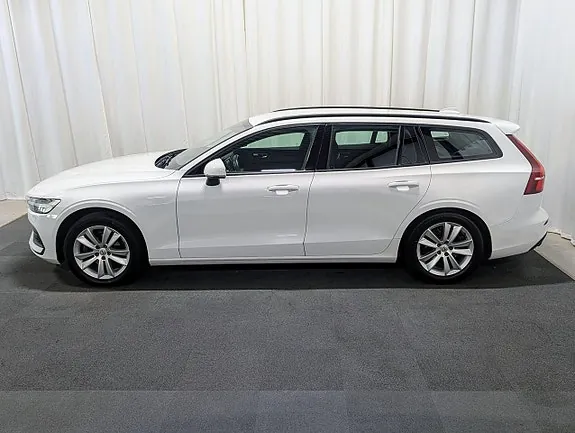 Volvo V60 2019 photo 2