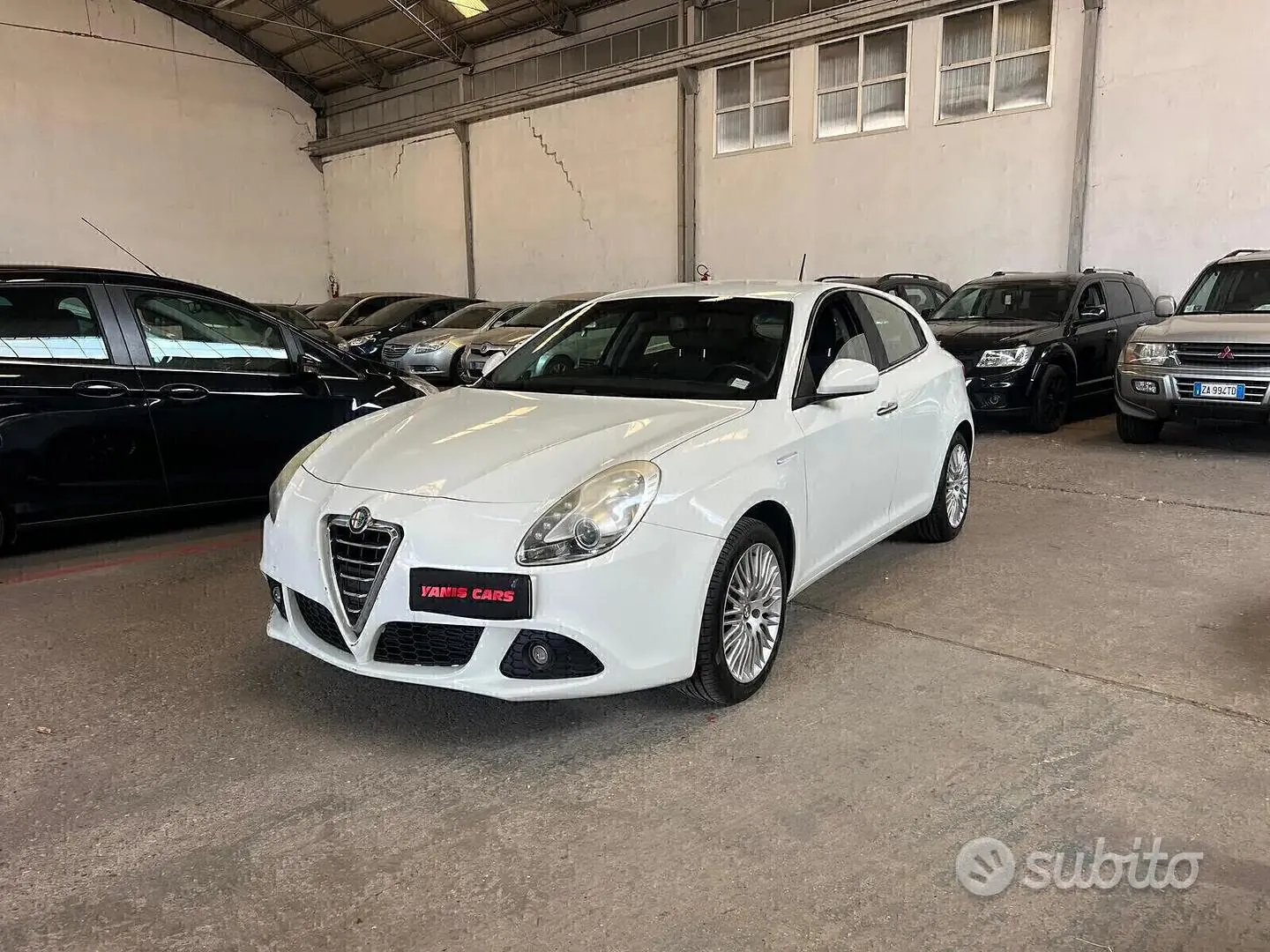 Alfa Romeo Giulietta 2011 photo 2
