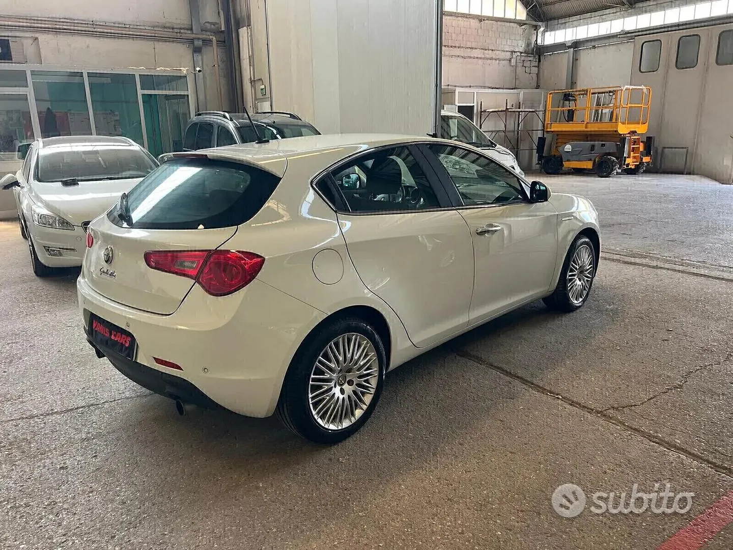 Alfa Romeo Giulietta 2011 photo 4