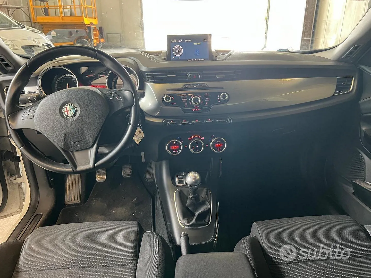 Alfa Romeo Giulietta 2011 photo 5