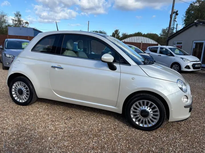 Fiat 500 2014 photo 2