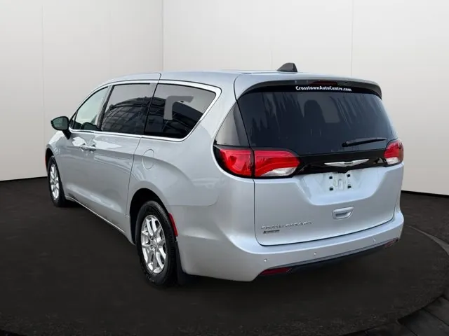 Chrysler Grand Caravan 2026 photo 4
