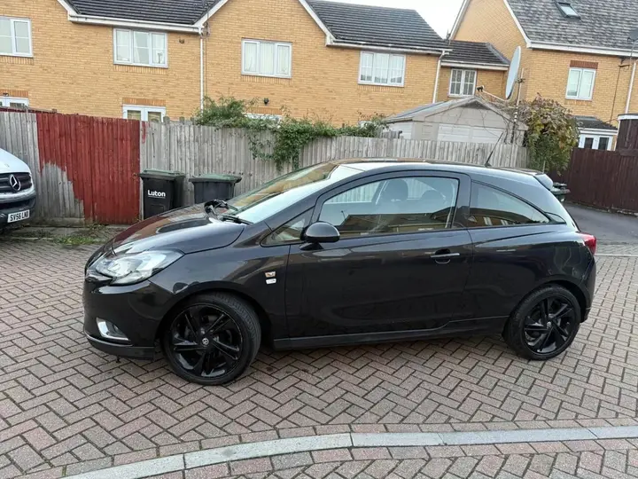 Vauxhall Corsa 2015 photo 2