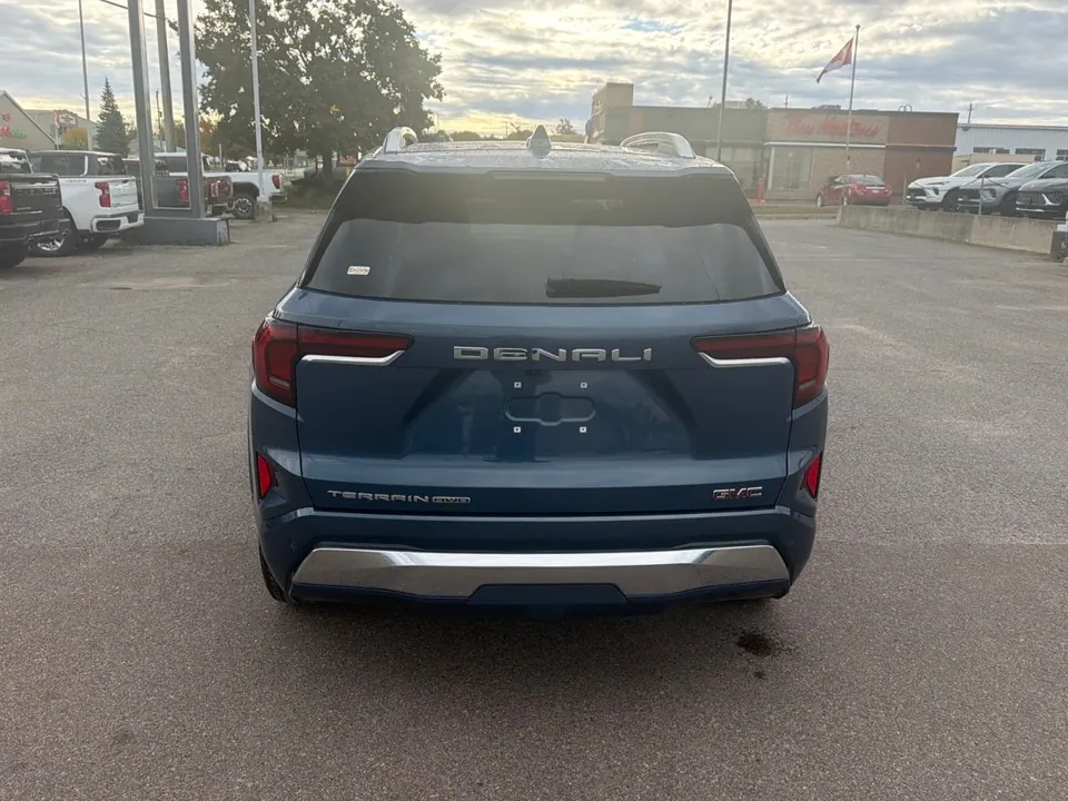 GMC Terrain 2026 photo 4