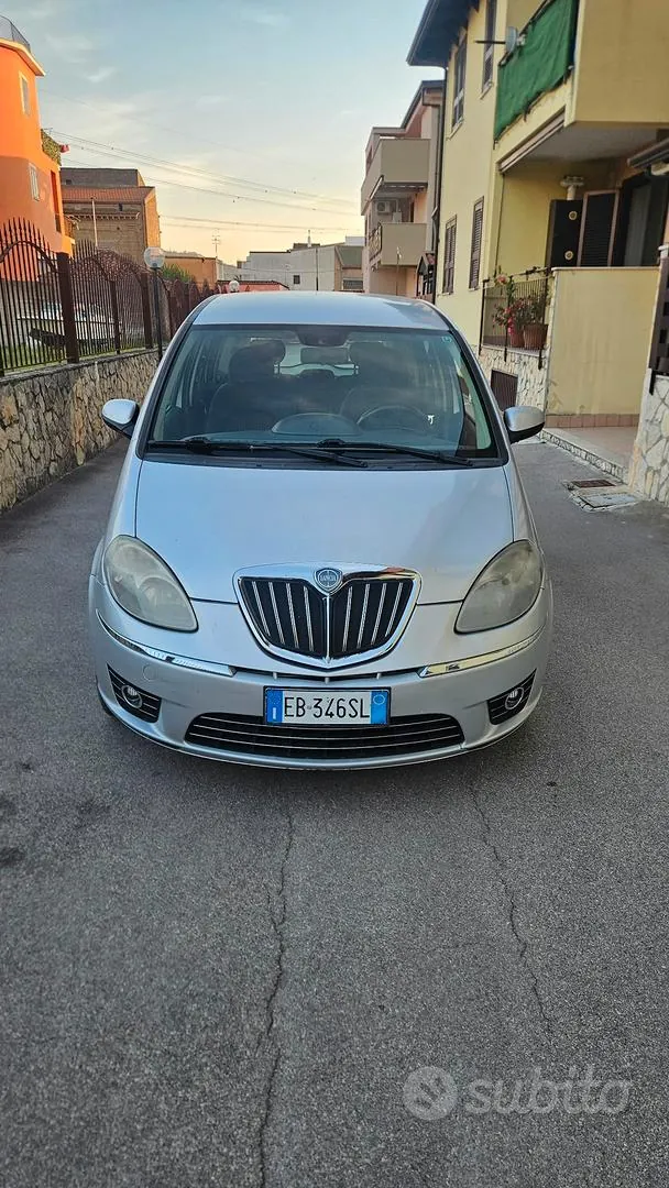 Lancia Musa 2010 photo 5
