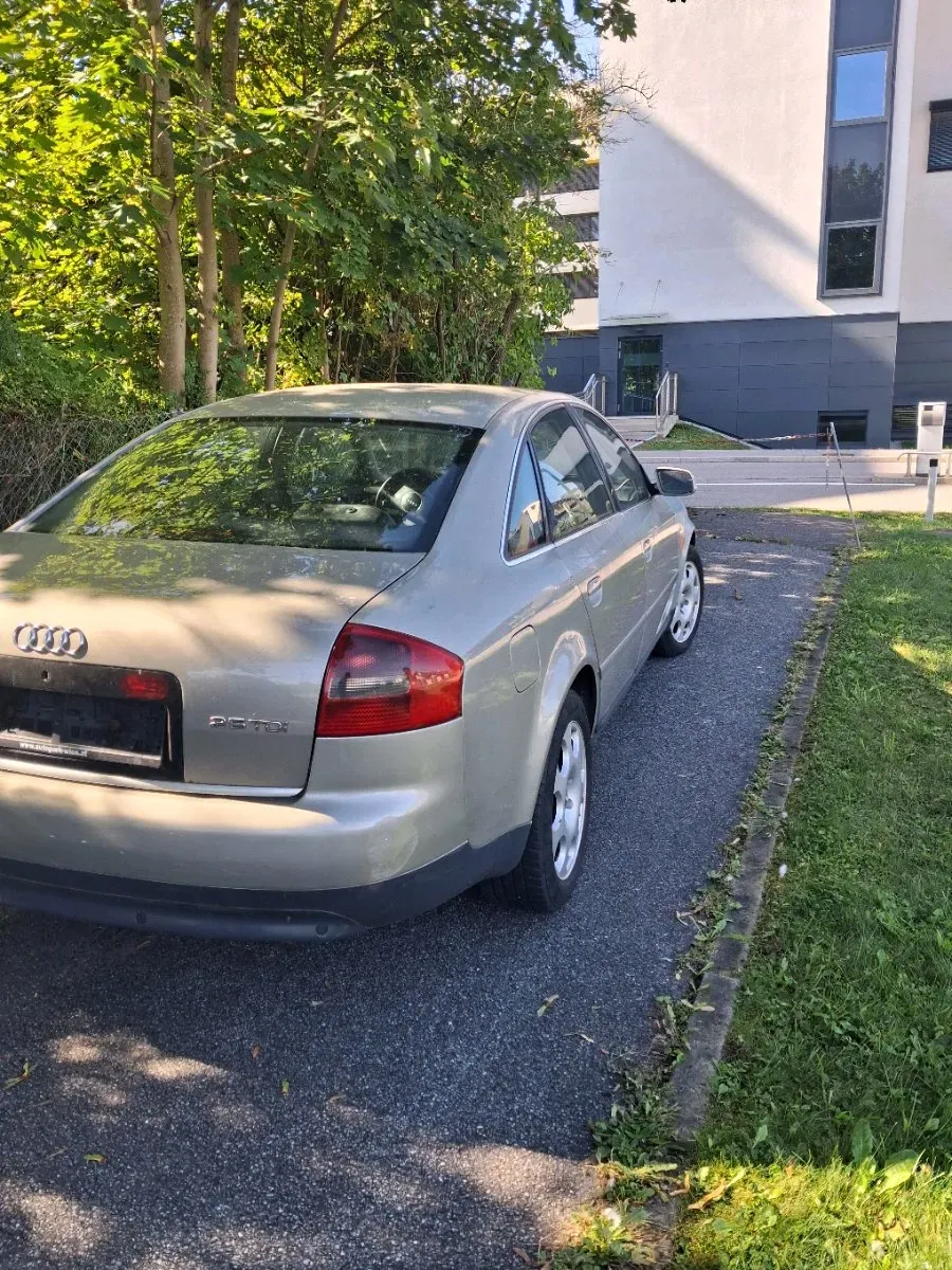 Audi A6 2002 photo 2